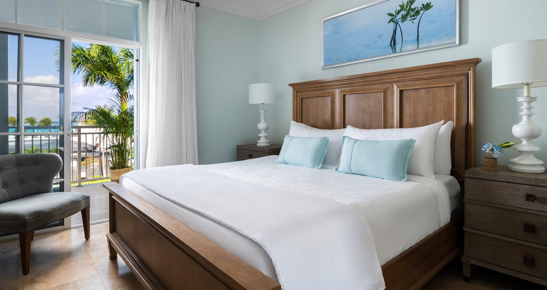 bedroom of the Key West Luxury One Bedroom Concierge Suite