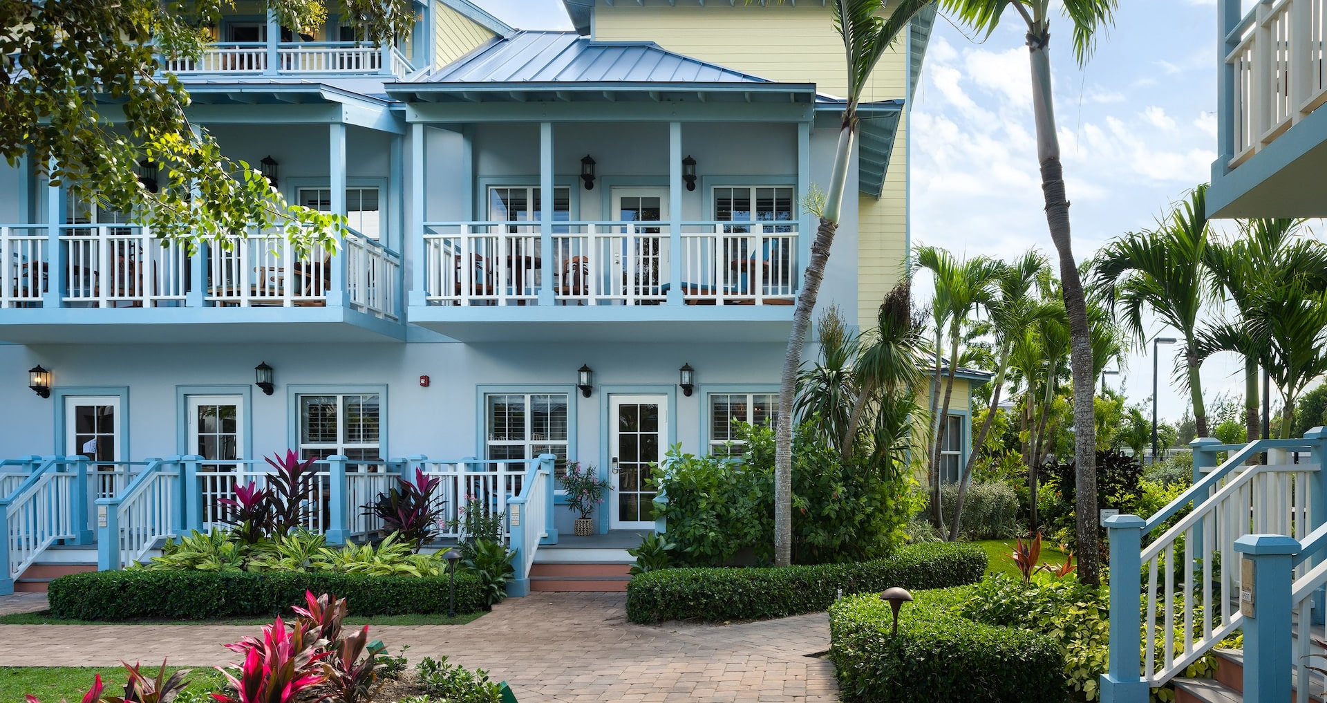 outdoor view of the Key West Two Story Two Bedroom Concierge Suite